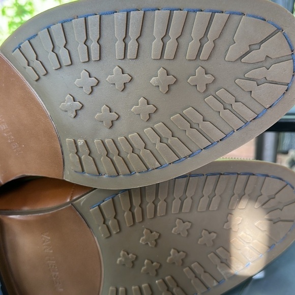 Men’s Van Heussen Gerry Cognac Dress shoe size 9.5 New - Picture 8 of 8